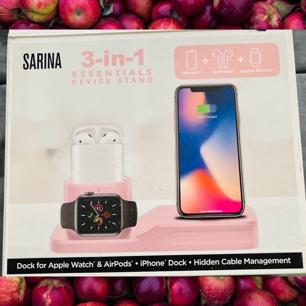 Dock for Apple Watch & AirPods®
• iPhone® Dock • Hidden Cable Management